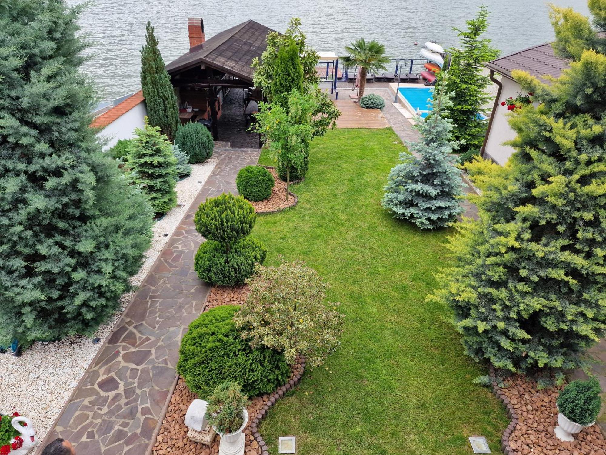 فندق Casa Andrei Orşova المظهر الخارجي الصورة