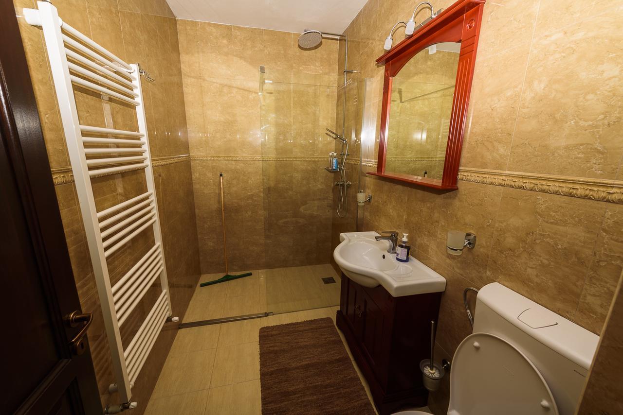 فندق Casa Andrei Orşova المظهر الخارجي الصورة