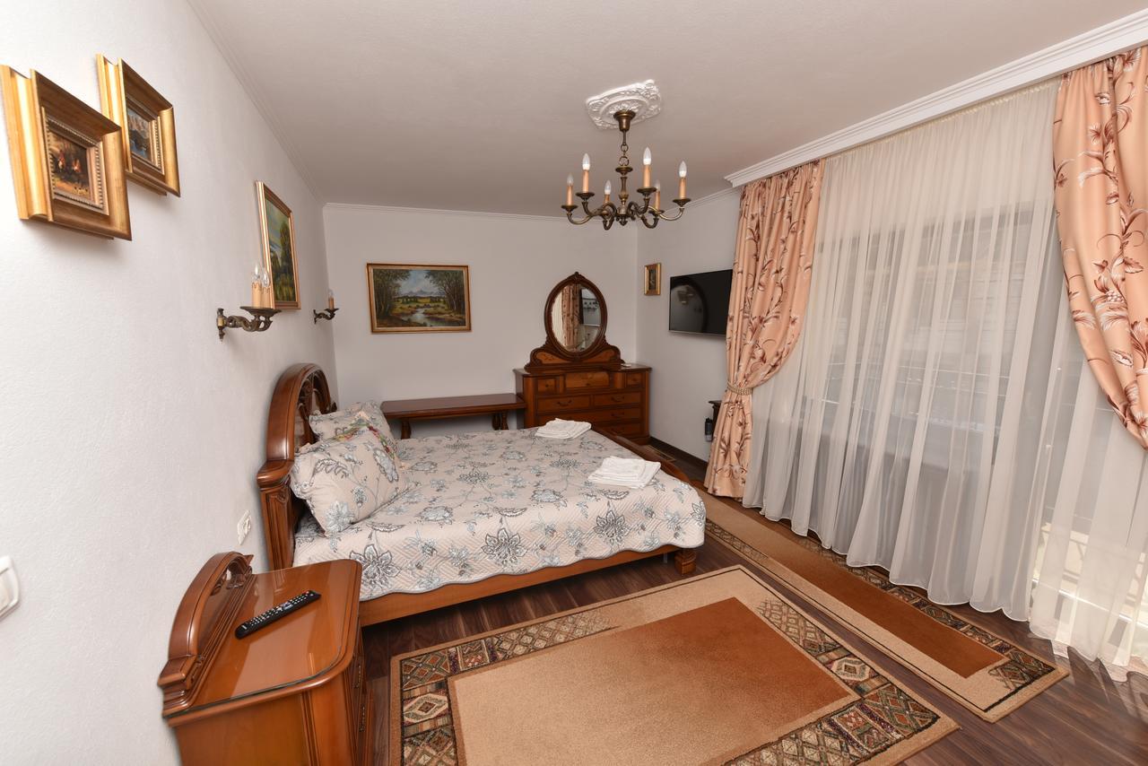 فندق Casa Andrei Orşova المظهر الخارجي الصورة