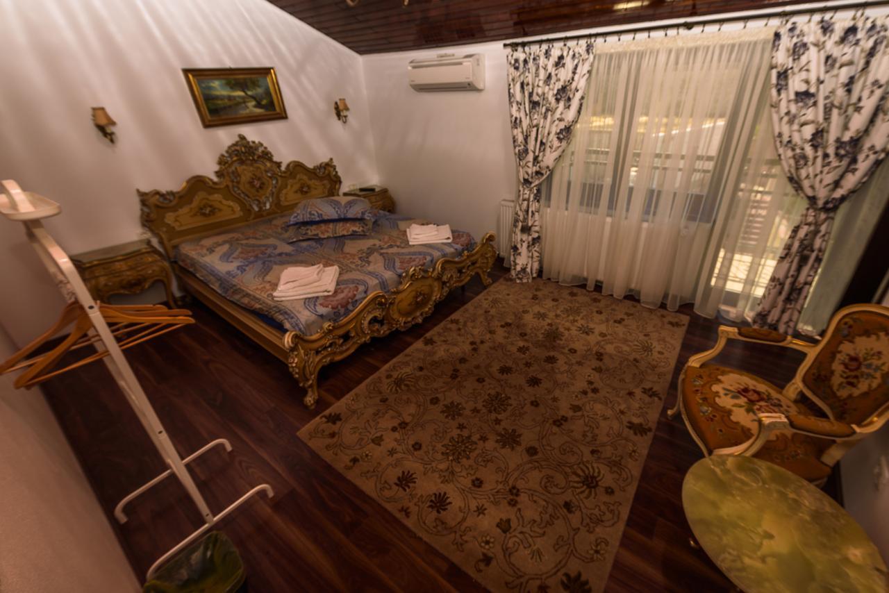 فندق Casa Andrei Orşova المظهر الخارجي الصورة