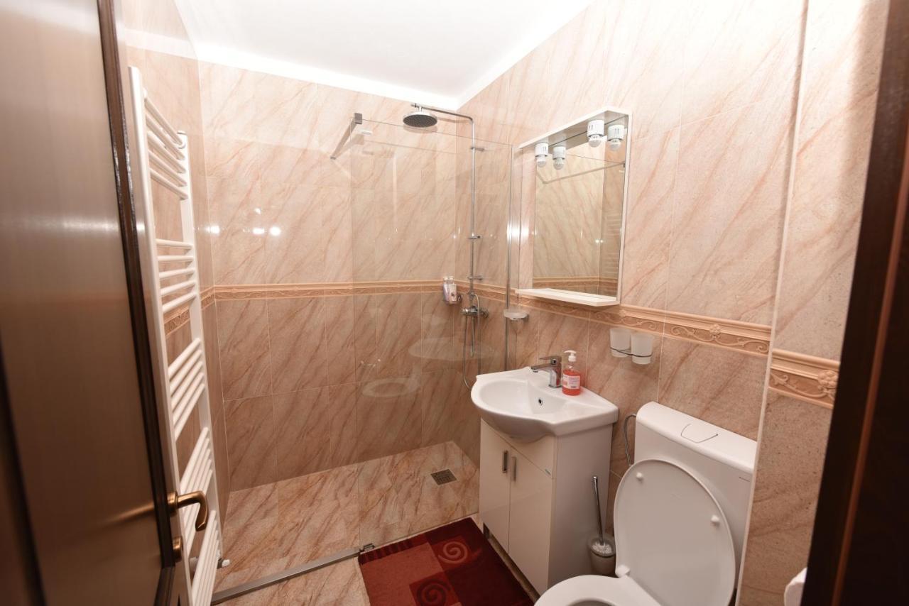 فندق Casa Andrei Orşova المظهر الخارجي الصورة