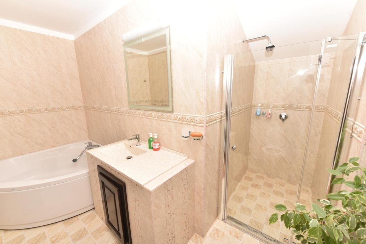 فندق Casa Andrei Orşova المظهر الخارجي الصورة