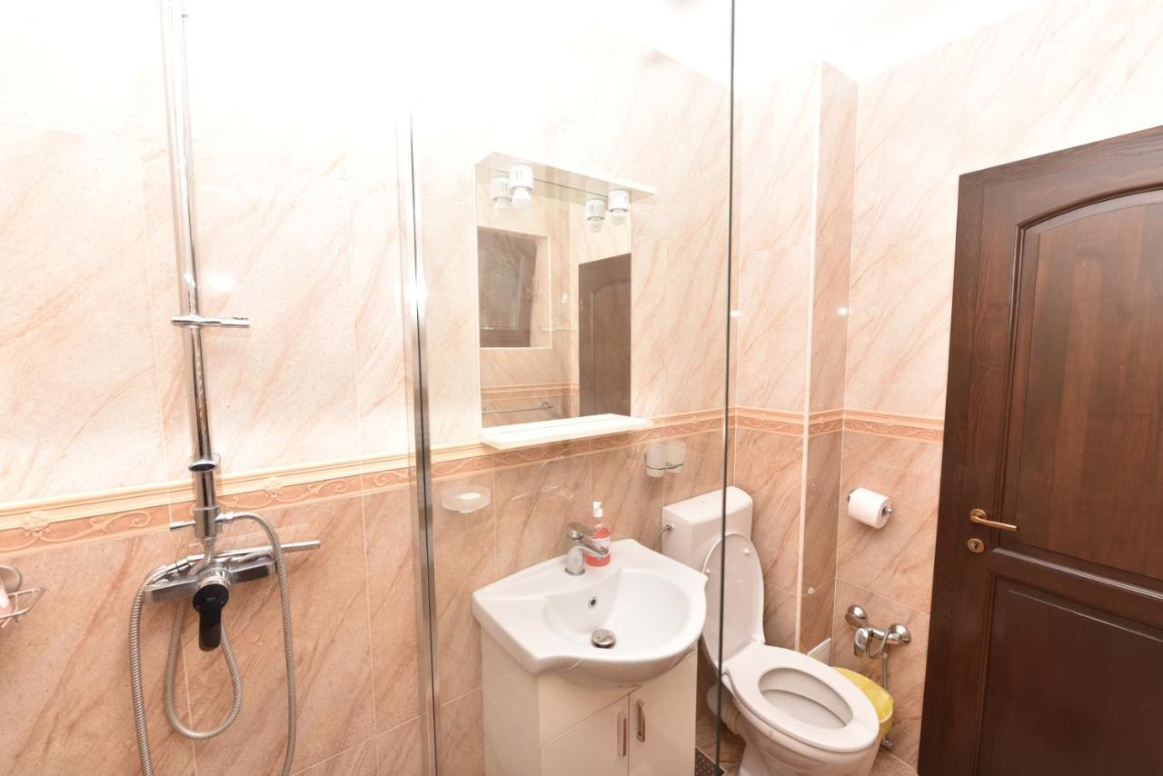 فندق Casa Andrei Orşova المظهر الخارجي الصورة