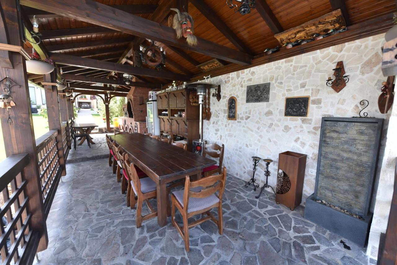 فندق Casa Andrei Orşova المظهر الخارجي الصورة